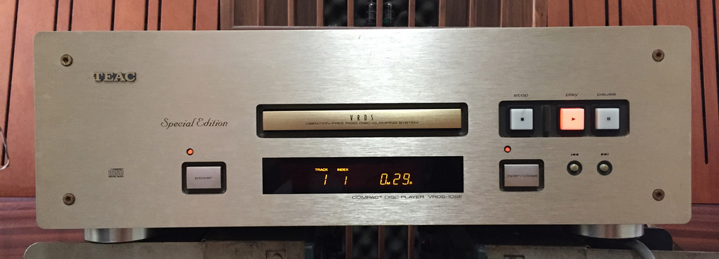 TEAC VRDS-10 CD Players