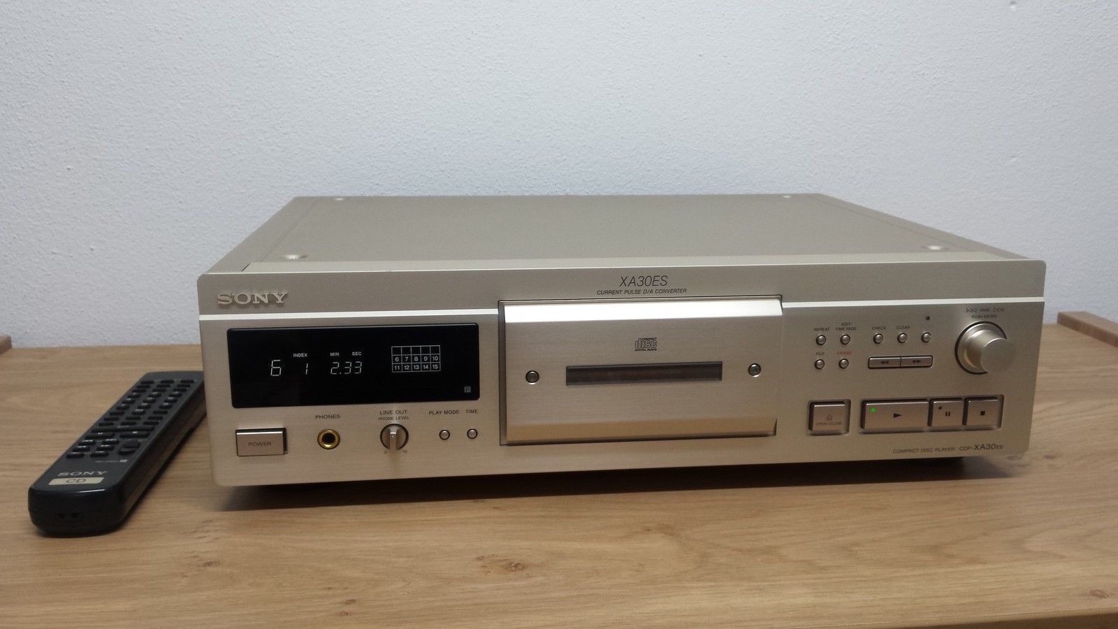 Sony CDP-XA30ES
