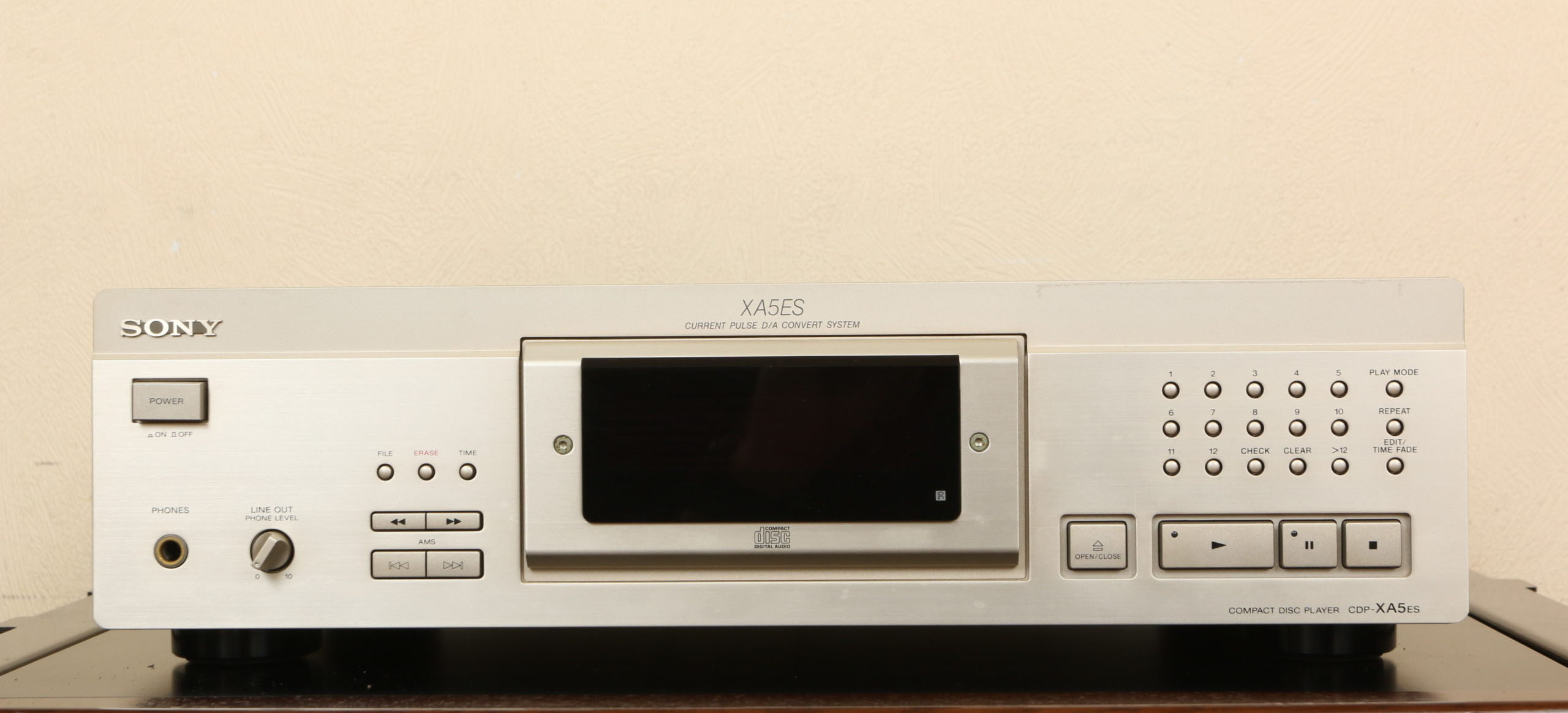 Sony CDP-XA5ES CD Players